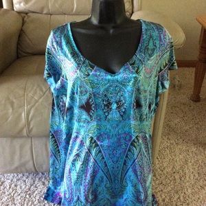 Ladies light weight top